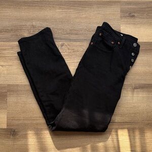 Levi's 501 original cropped jean in black heart